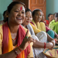 Hoe het Water Justice Fund Nirmala en haar dorp inspireerde om bio-oevers aan te leggen