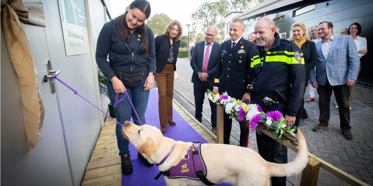PTSS-beleving KNGF Geleidehonden neemt bezoekers mee in de wereld van PTSS